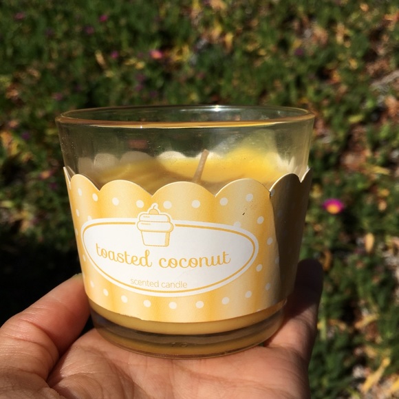 Cupcake candle, container candle - Picture 6 of 6